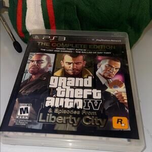 Grand Theft Auto IV: The Complete Edition for PS3 - Black with Map